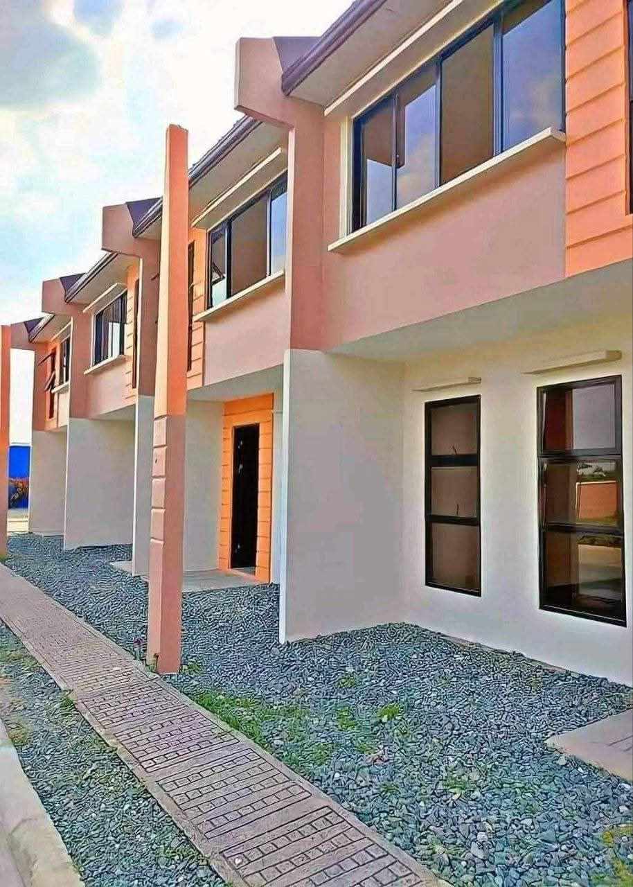 Deca Homes - Townhouse | Meycauayan Bulacan