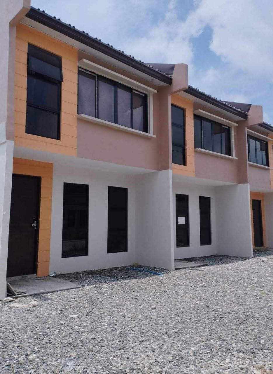 Deca Homes - Townhouse | Meycauayan Bulacan